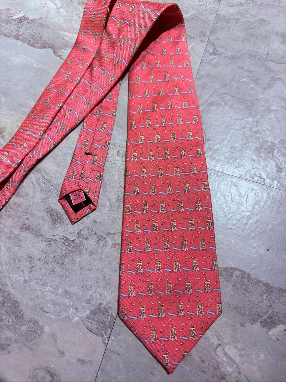 Vineyard Vines Men's Pink Coral 100% Silk Tie Beach Chairs & Surfboards Preppy